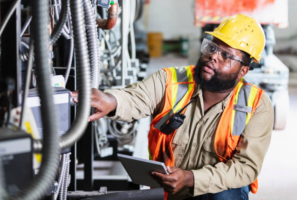 Best Local Electrician Companies  in Lake Arrowhead, ME